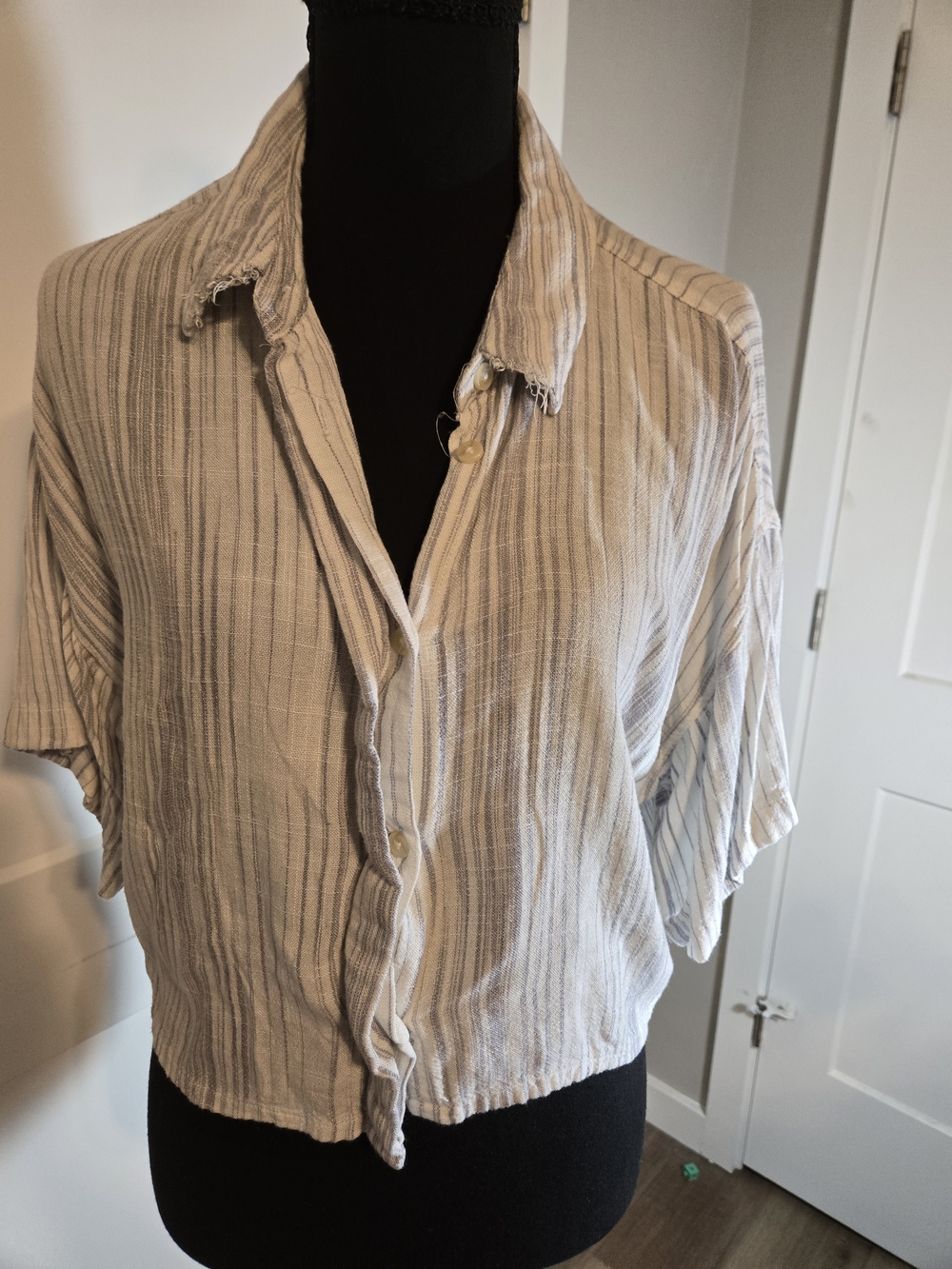 Thread & Supply Grey Combo Rayon Linen Striped Short Sleeve Shirt L